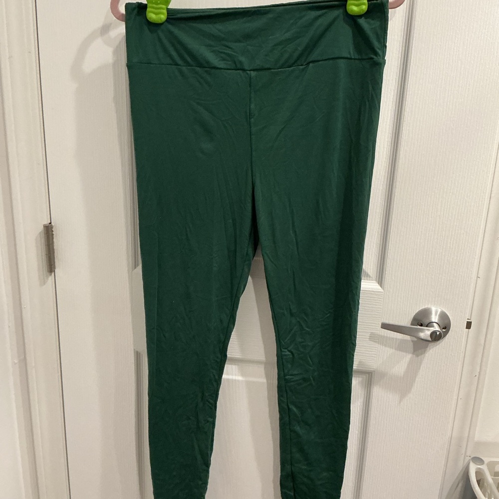 LuLaRoe Forest Green Leggings
